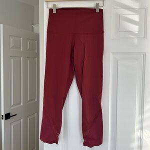Lululemon Scalloped Capri Leggings